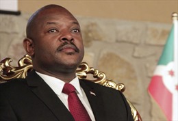 Tướng quân đội tuyên bố lật đổ tổng thống Burundi